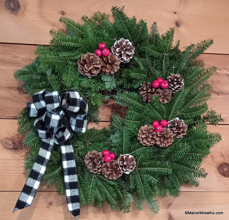 MAINE FARMHOUSE WREATH