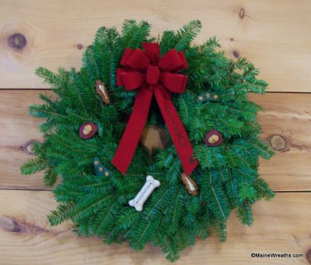BARKS-N-KISSES WREATH